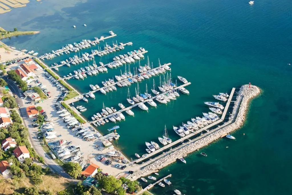 Apartment In Supetarska Draga With Sea View, Terrace, Air Conditioning, Wifi 4552-9